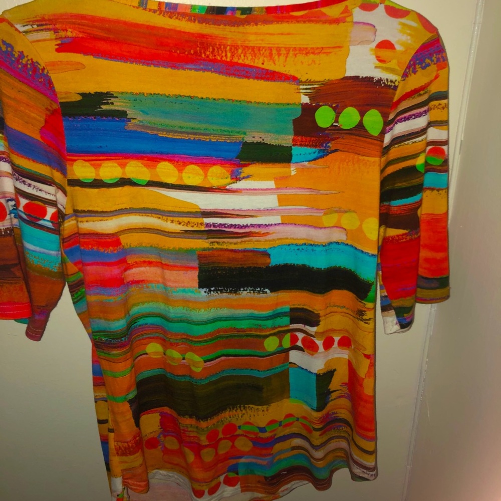 Multi pattern t-shirt - Picture 2 of 2